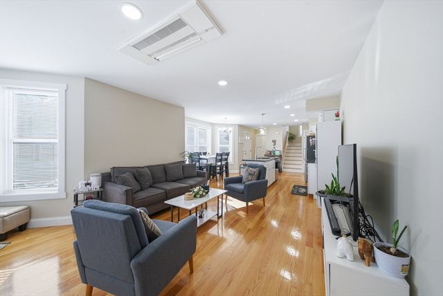 527 Norfolk St 527, Boston, MA 02126
