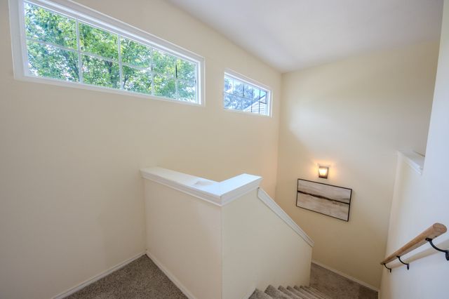 831 Creekside Drive, Lewisville, TX 75067