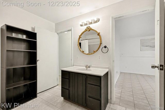 185 Michelson Road, Rochester Hills, MI 48307