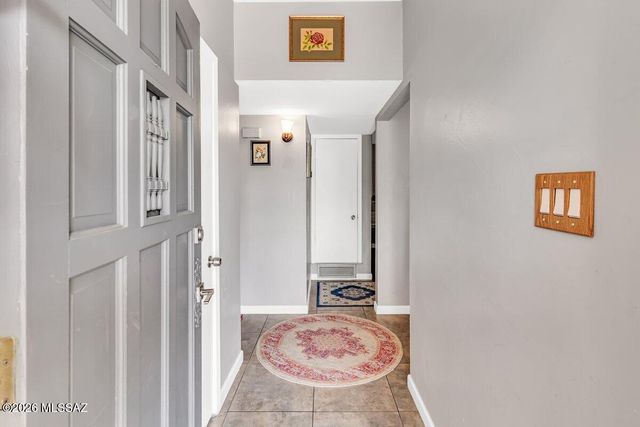 618 S Prudence Road, Tucson, AZ 85710