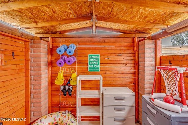 618 S Prudence Road, Tucson, AZ 85710