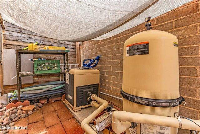 618 S Prudence Road, Tucson, AZ 85710