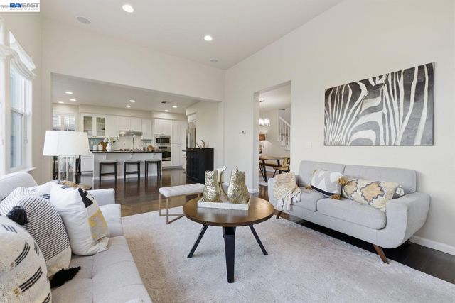 217 Wimbledon Ct, San Ramon, CA 94582