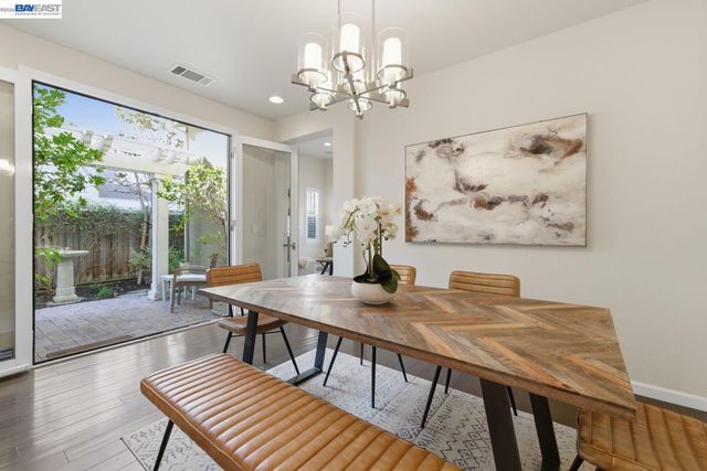 217 Wimbledon Ct, San Ramon, CA 94582