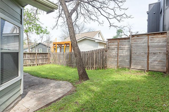 1108 Juniper ST, Austin, TX 78702
