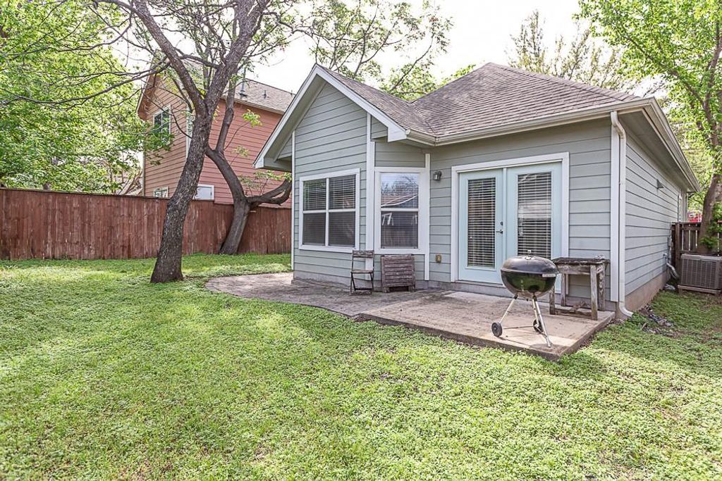 1108 Juniper ST, Austin, TX 78702