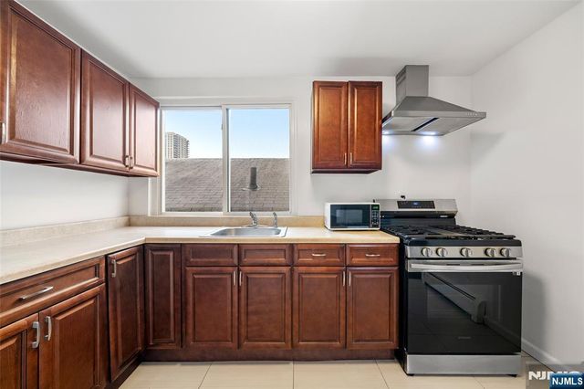 138 76th Street, North Bergen, NJ 07047