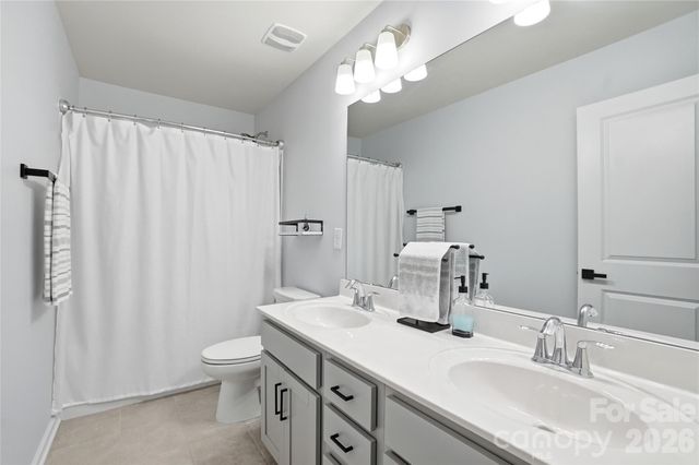 16009 Duval Drive, Charlotte, NC 28273