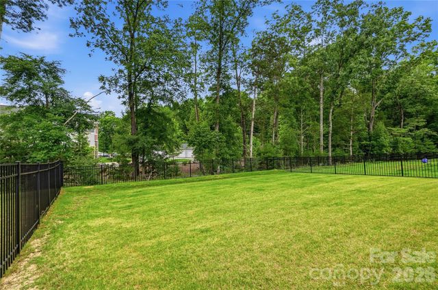 16009 Duval Drive, Charlotte, NC 28273