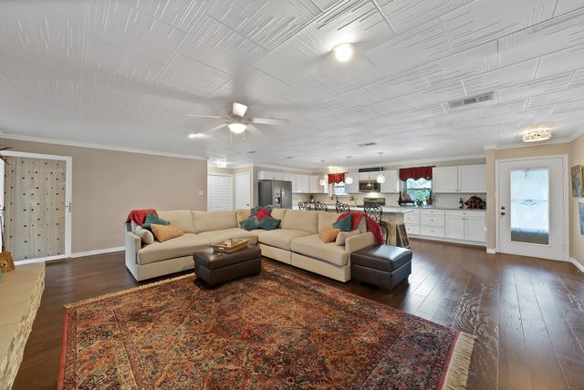 4101 Newport Bay Court, Granbury, TX 76049