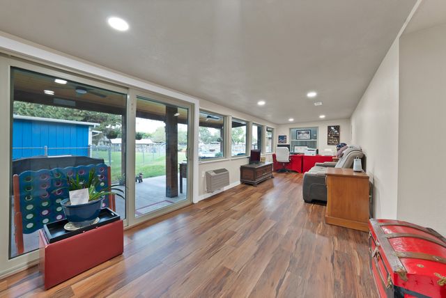 4101 Newport Bay Court, Granbury, TX 76049