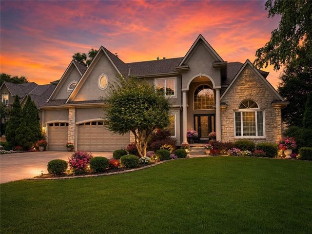 12302 W 139th Terrace, Overland Park, KS 66221
