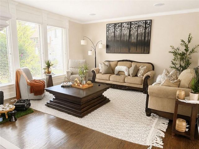 12302 W 139th Terrace, Overland Park, KS 66221