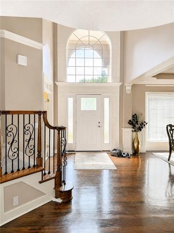 12302 W 139th Terrace, Overland Park, KS 66221