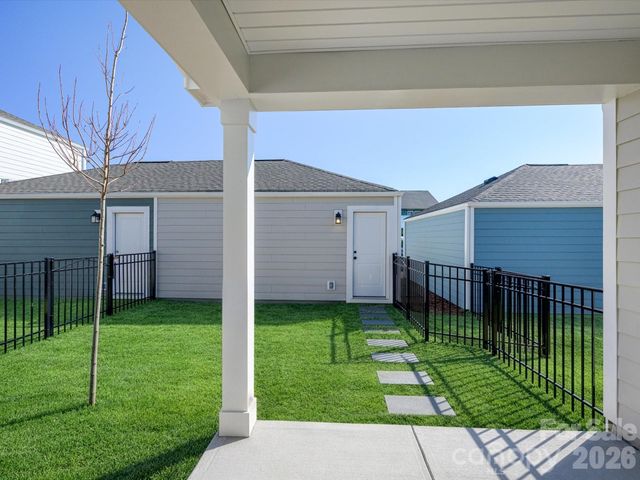 10128 Mamillion Drive, Huntersville, NC 28078