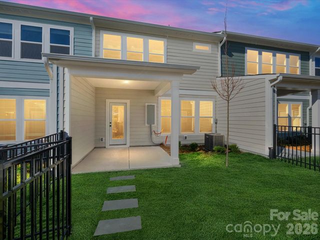 10128 Mamillion Drive, Huntersville, NC 28078