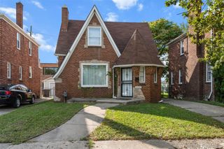 16825 Manor Street, Detroit, MI 48221