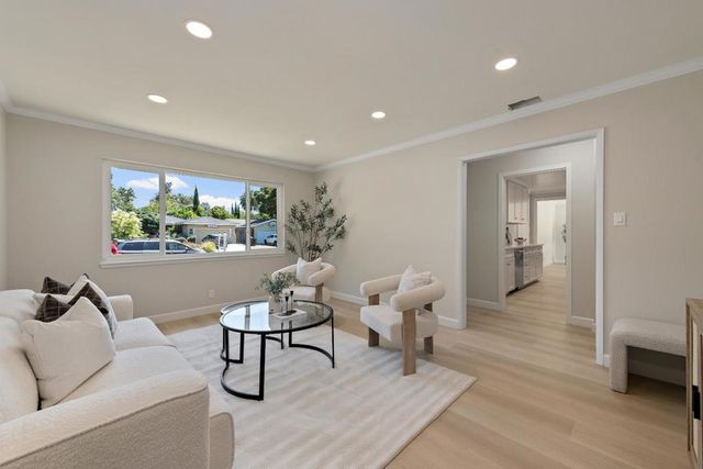 1611 Willowgate Drive, San Jose, CA 95118