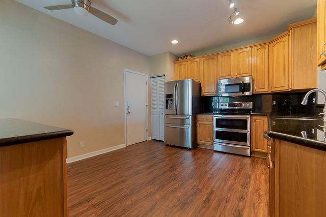2146 OAKMONT Drive, Riviera Beach, FL 33404