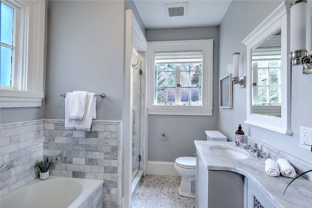 6 Olive Street, Providence, RI 02906