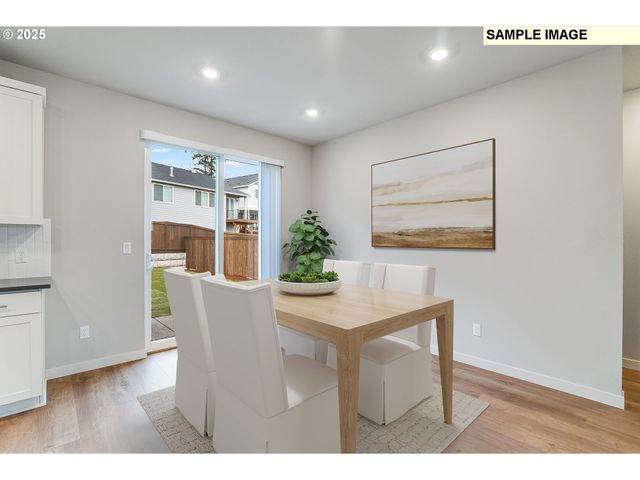 16943 Sw LORIKEET Ln, Beaverton, OR 97007