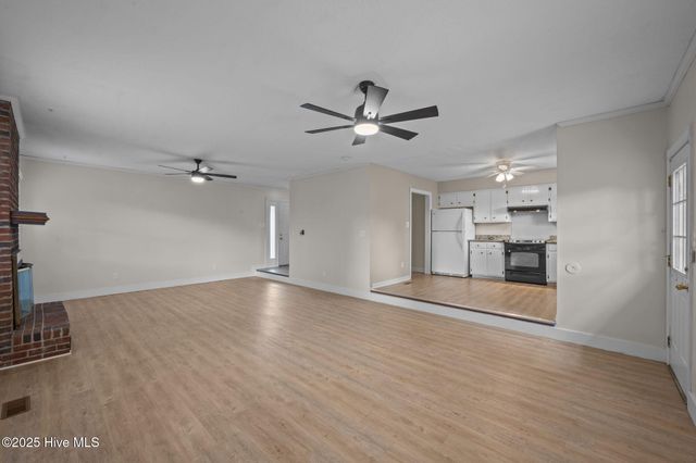 6107 Pelican Drive, New Bern, NC 28560