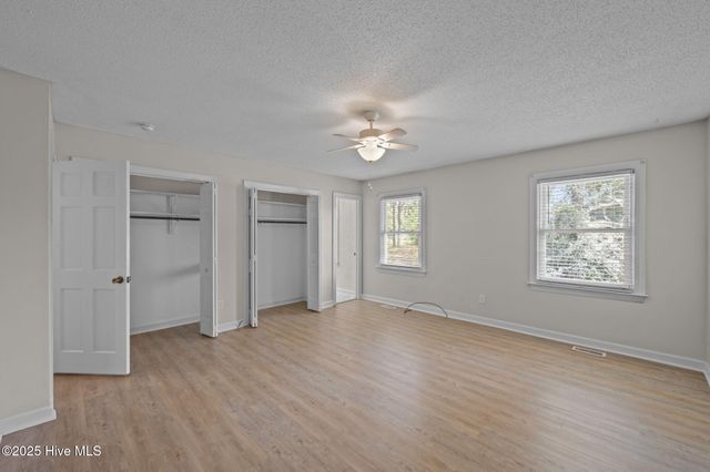 6107 Pelican Drive, New Bern, NC 28560
