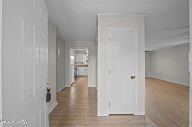 6107 Pelican Drive, New Bern, NC 28560