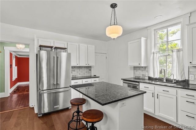 705 E Main Street, Madison, IN 47250