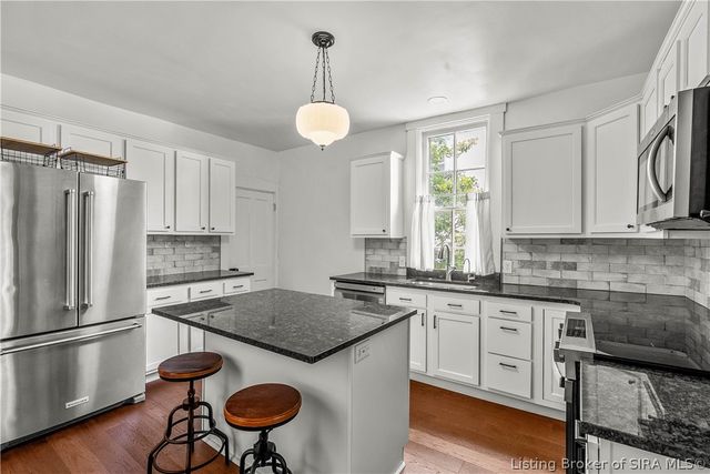 705 E Main Street, Madison, IN 47250