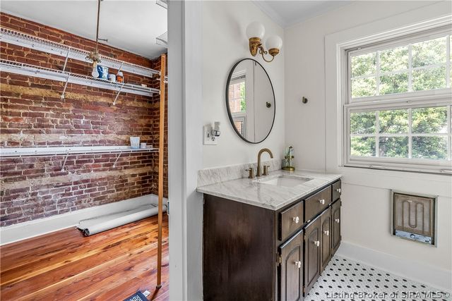 705 E Main Street, Madison, IN 47250