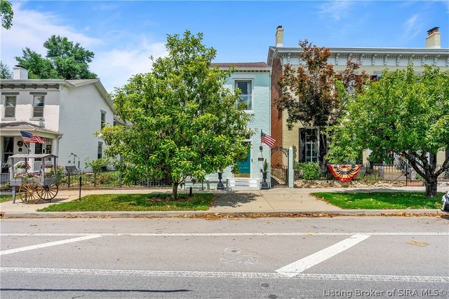 705 E Main Street, Madison, IN 47250