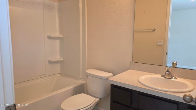 7680 LEGACY Trail, Jacksonville, FL 32256