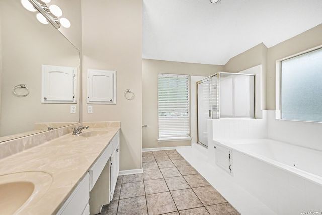 3713 HULL ST, Schertz, TX 78154