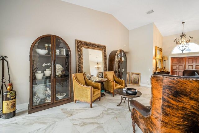 1558 Grantham Dr, Wellington, FL 33414