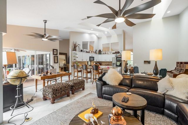 1558 Grantham Dr, Wellington, FL 33414