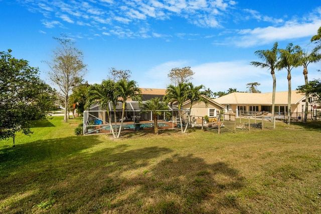 1558 Grantham Dr, Wellington, FL 33414