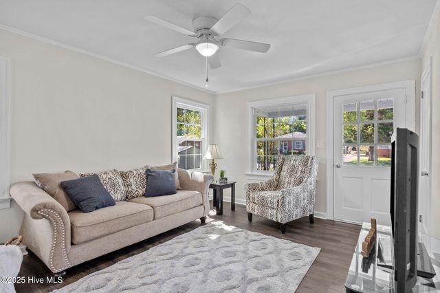 1003 W Washington Avenue, Kinston, NC 28501