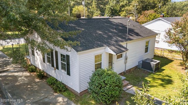 1003 W Washington Avenue, Kinston, NC 28501