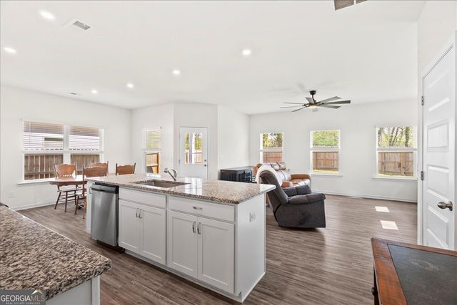 101 Waterside Ridge, Calhoun, GA 30701