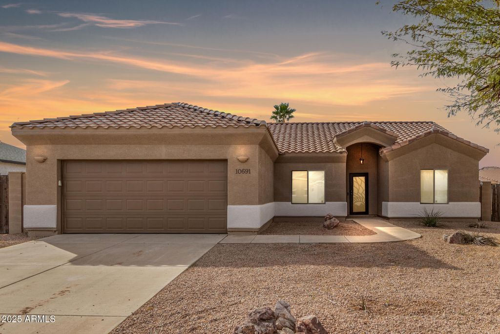 10691 W ARIVACA Drive, Arizona City, AZ 85123