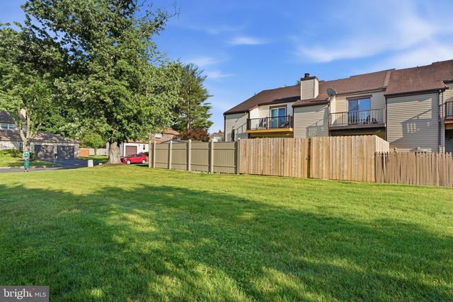 272 HUDSON CT, Southampton, PA 18966