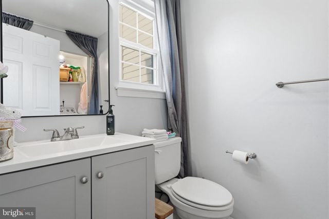 272 HUDSON CT, Southampton, PA 18966