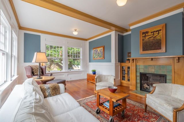 135 5th Street, Pacific Grove, CA 93950