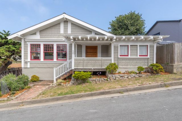 135 5th Street, Pacific Grove, CA 93950