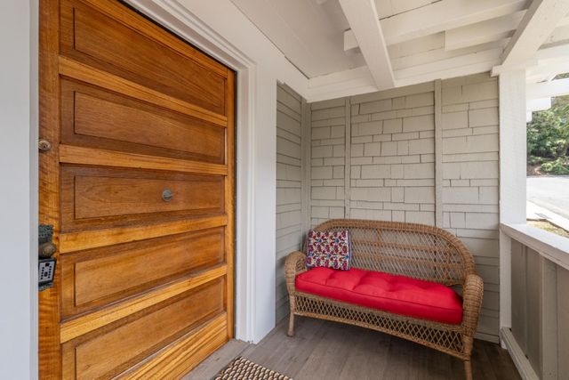 135 5th Street, Pacific Grove, CA 93950