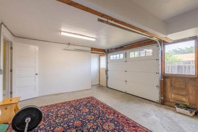 135 5th Street, Pacific Grove, CA 93950