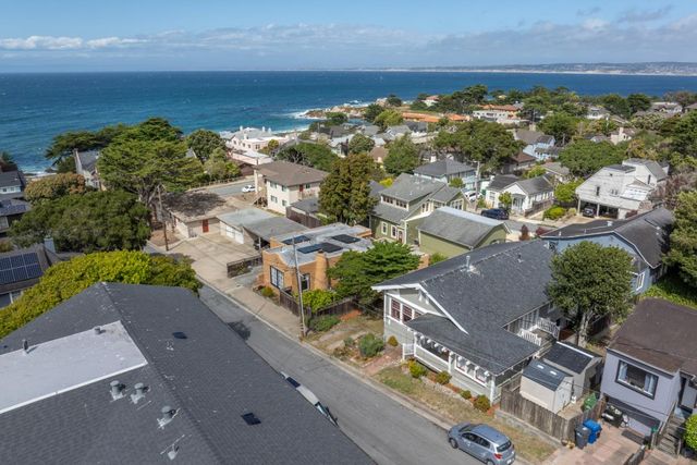 135 5th Street, Pacific Grove, CA 93950