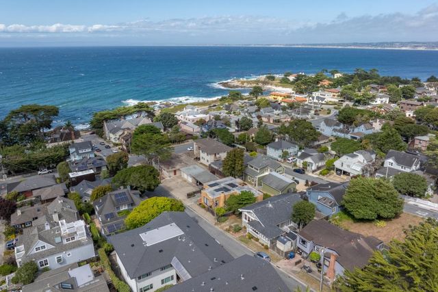 135 5th Street, Pacific Grove, CA 93950