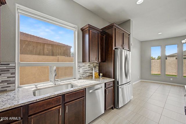 112 E CRESCENT Place, Chandler, AZ 85249